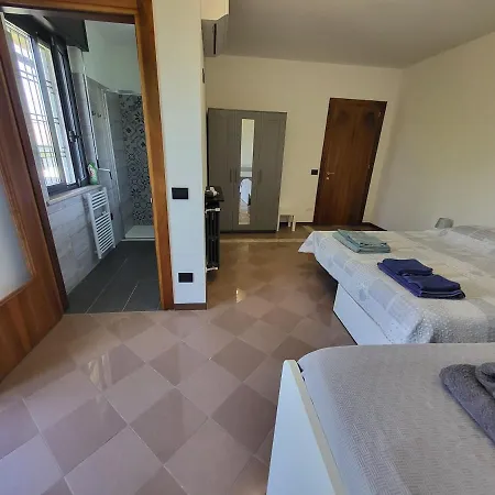 Ghiaia Locazione Turistica בית הארחה