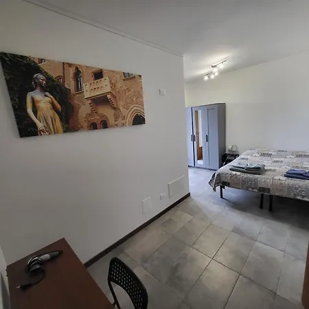 Maison d'hôtes Ghiaia Locazione Turistica Castel d'Azzano